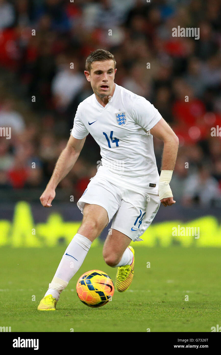 Fútbol - Copa Mundial 2014 - Friendly - England contra Peru - Estadio Wembley. Jordan Henderson de Inglaterra en acción Foto de stock