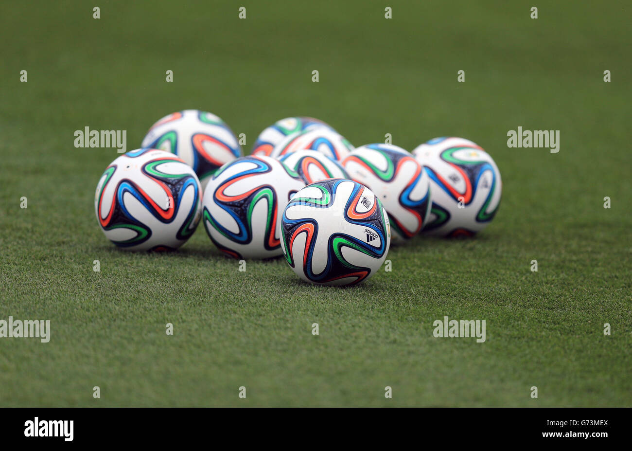 Adidas brazuca fotografías e imágenes de alta resolución - Alamy