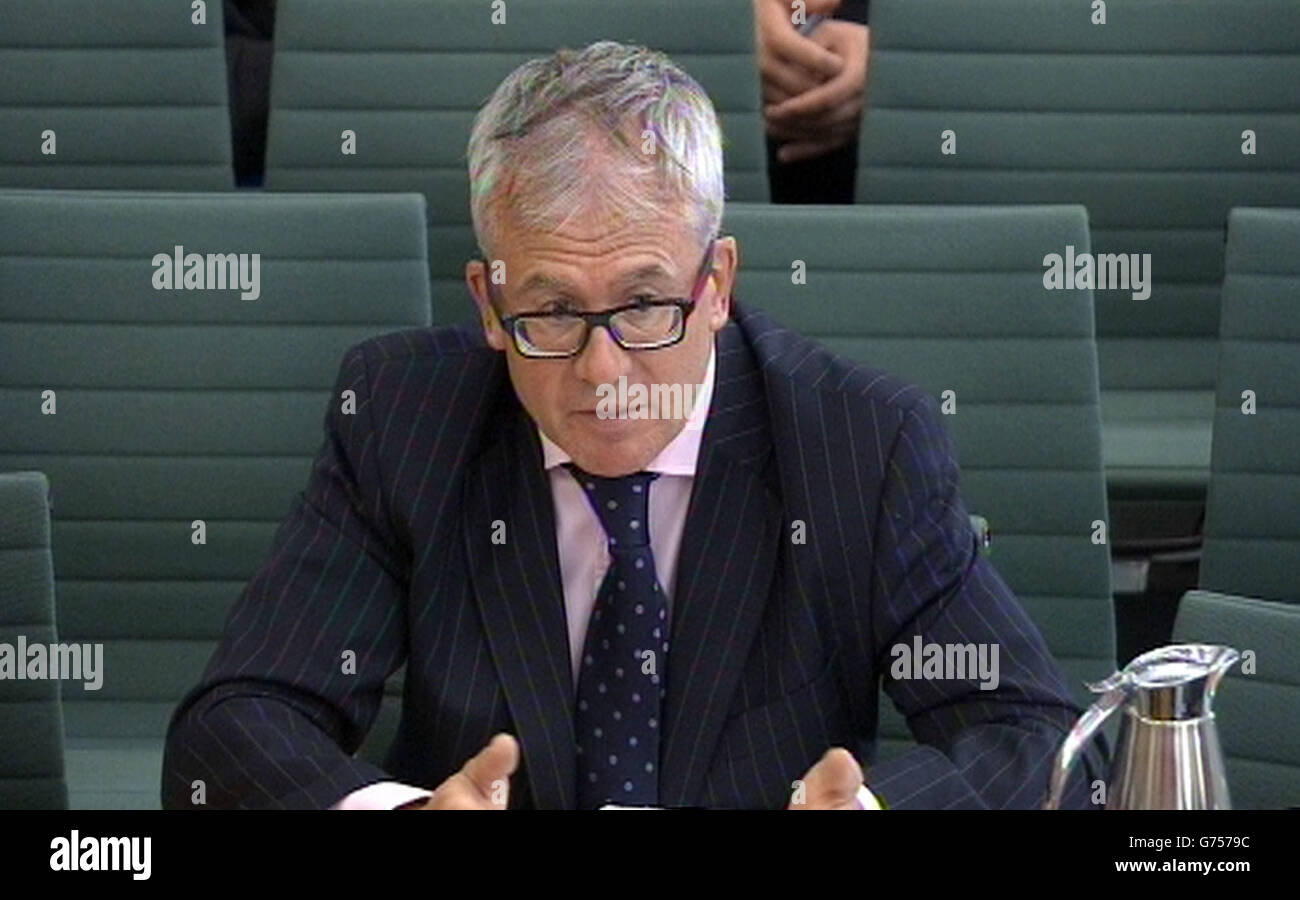David miles, miembro del Comité de Política Monetaria, da pruebas al Comité del Tesoro de la Cámara de los comunes en Portcullis House, Londres. Foto de stock
