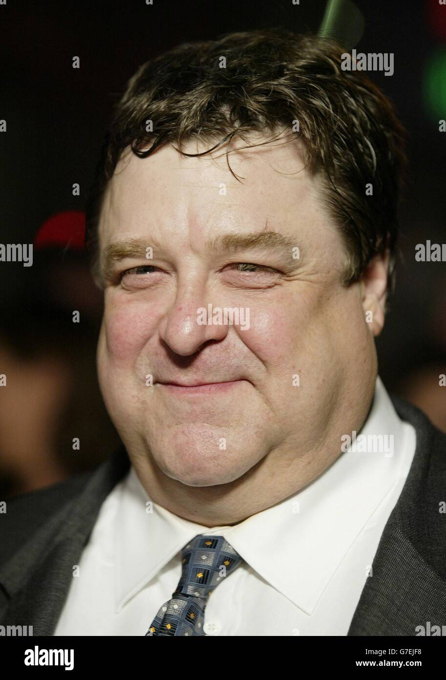 John Goodman Películas Y Programas De Televisión El actor John Goodman llega al estreno de su última película Beyond the  Sea, celebrada en CineramaDome en Los Ángeles, EE.UU Fotografía de stock -  Alamy