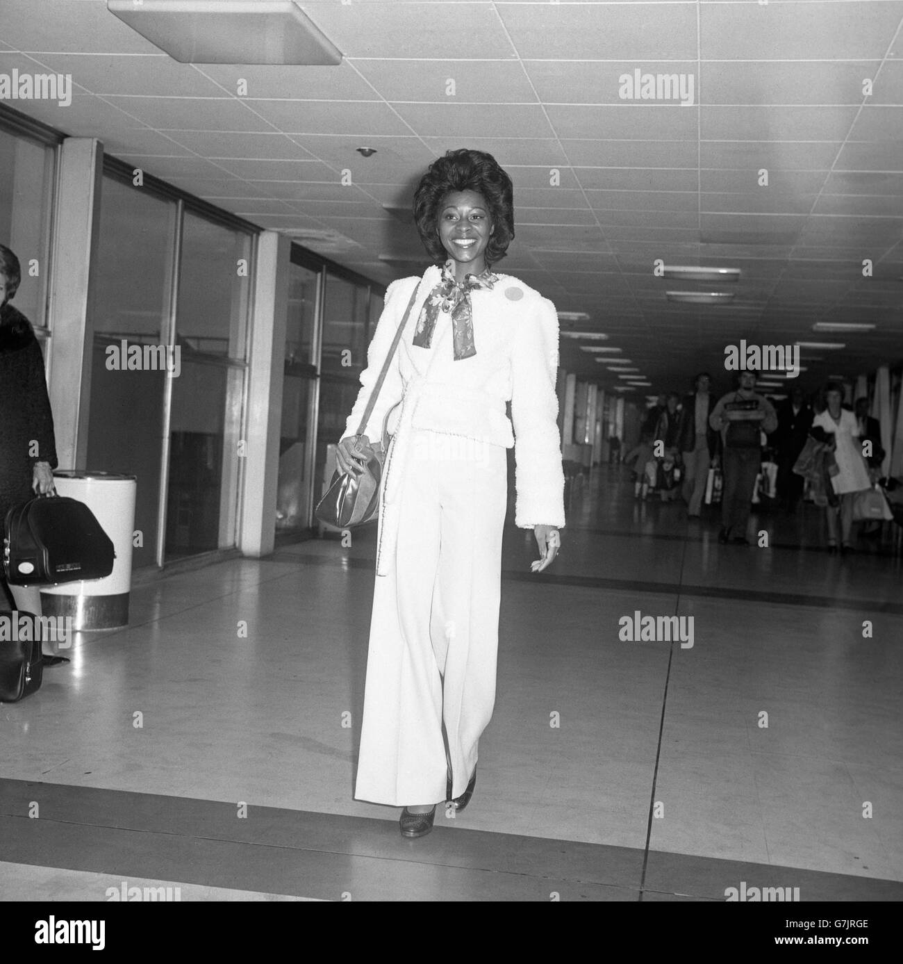 Miss Mundo 1974 El Aeropuerto de Heathrow, Londres Fotografía de