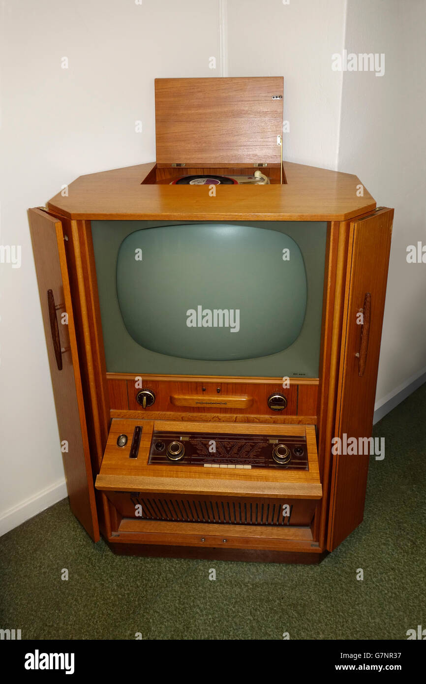 Philips viejo tocadiscos Radio & TV cabinet (60s?). Foto de stock