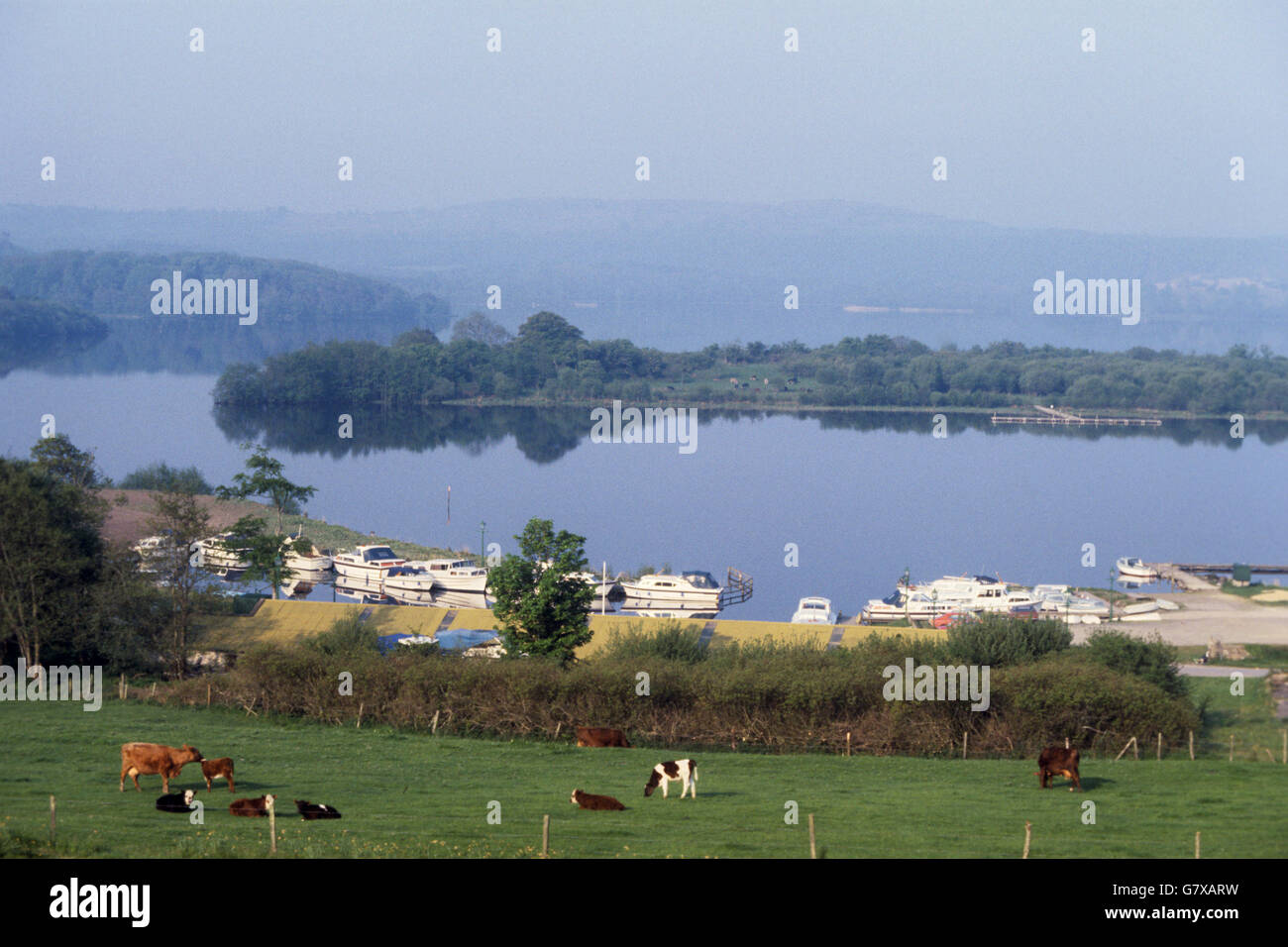 Lough Erne - Condado de Fermanagh, Irlanda del Norte. Parte de la Lower Lough Erne en Killadeas, condado de Fermanagh. Foto de stock