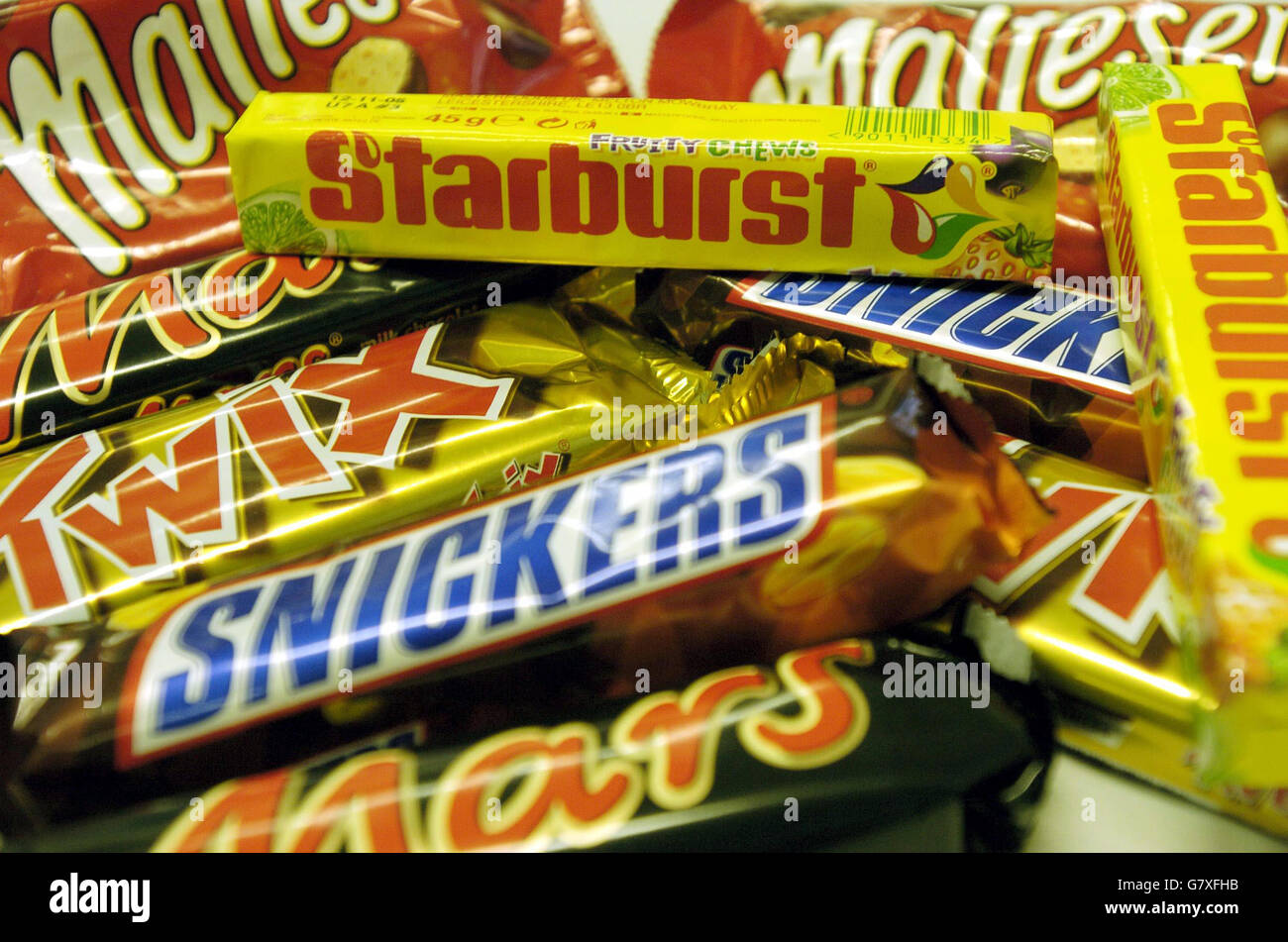 Una selección de dulces, después de que se anunció la empresa que hace Mars, Maltesers y Snicker bares es para hacker 700 puestos de trabajo y cambiar la producción de algunos dulces en el extranjero bajo planes para reestructurar su negocio. Foto de stock