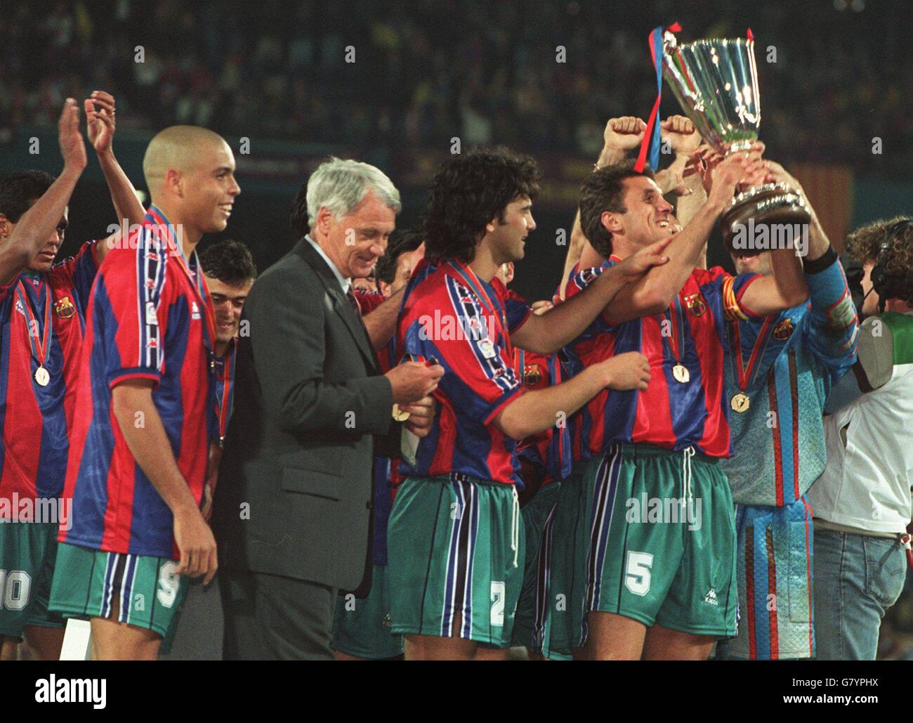 Copa uefa barcelona Clearance