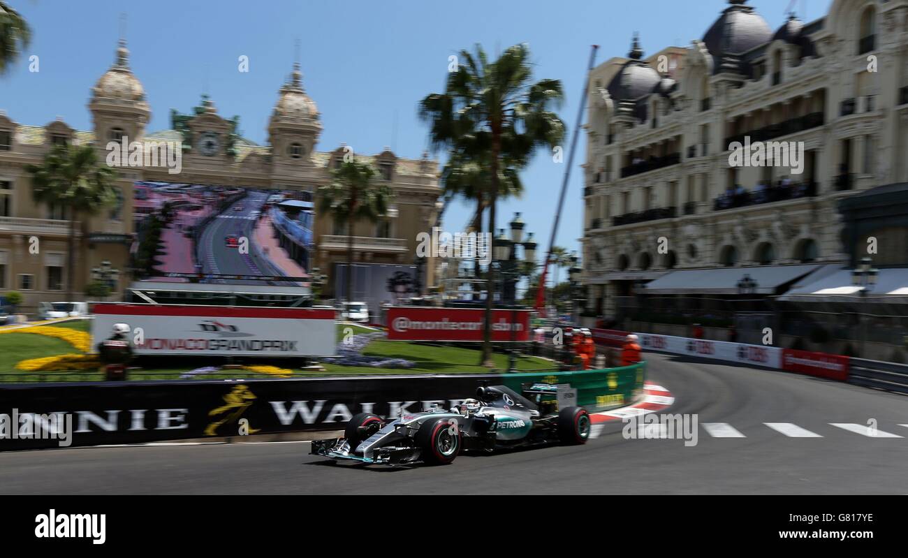 Mercedes Lewis Hamilton durante el Gran Premio de Mónaco 2015 en el Circuit de Monaco, Monte Carlo, Mónaco. Foto de stock