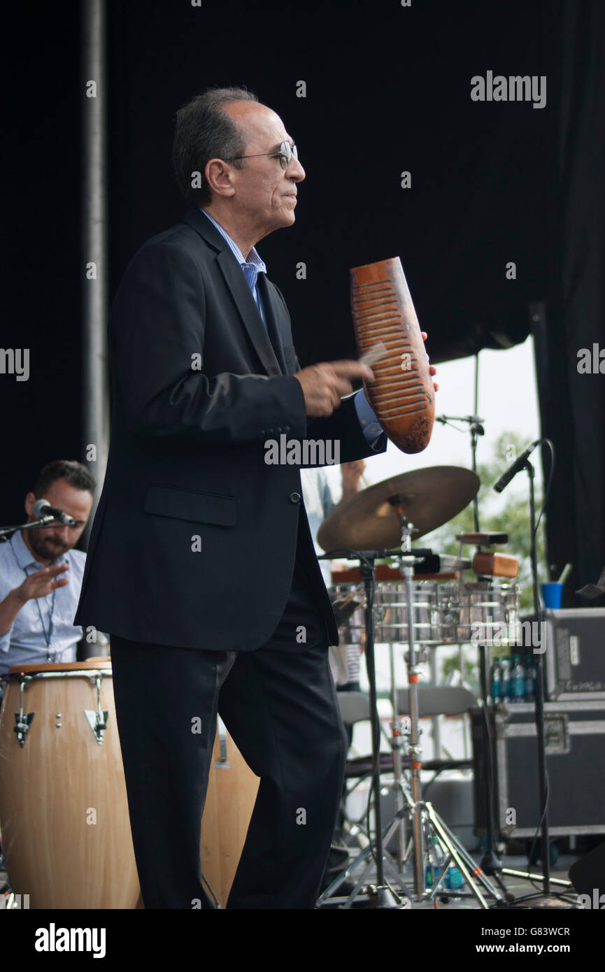 Guiros fotografías e imágenes de alta resolución Alamy