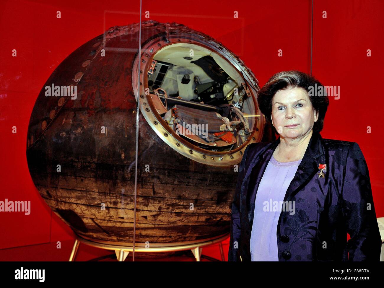 Museo de la ciencia de los cosmonautas: el nacimiento de la era espacial exposición Foto de stock