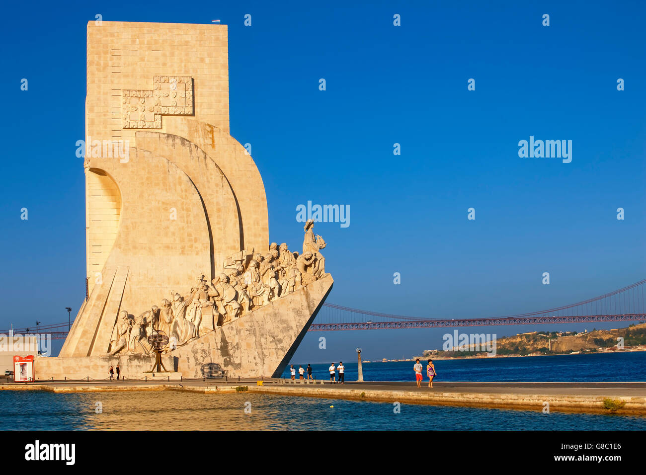 El Monumento a los descubrimientos en Belem, Lisboa Foto de stock