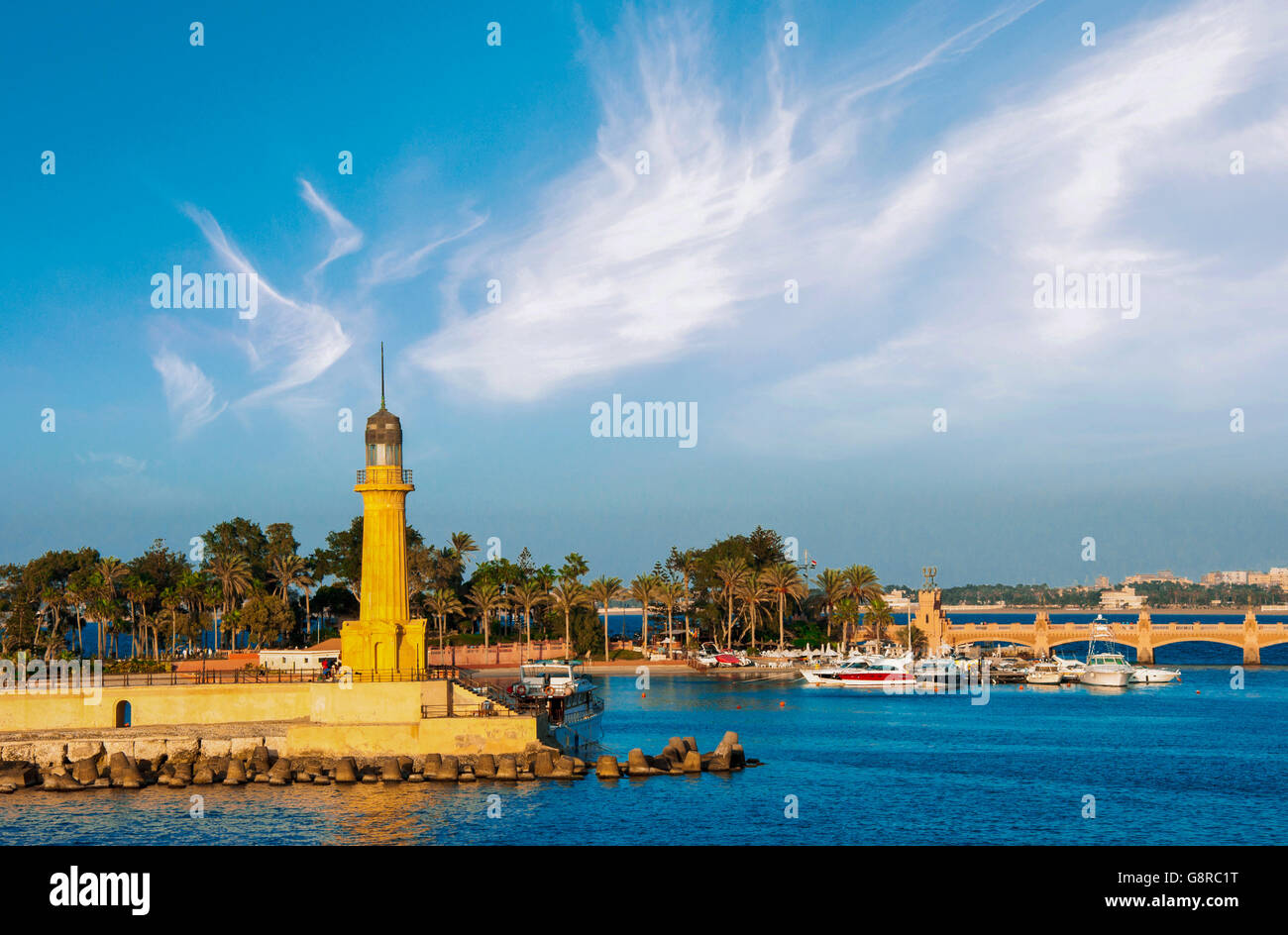 Alexandria Tropical Resort en el Parque Montazah Alejandría Egipto Foto de stock