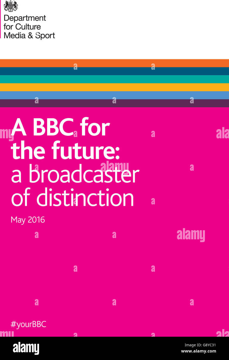 La portada del tan esperado Libro Blanco sobre el futuro de la BBC. Foto de stock