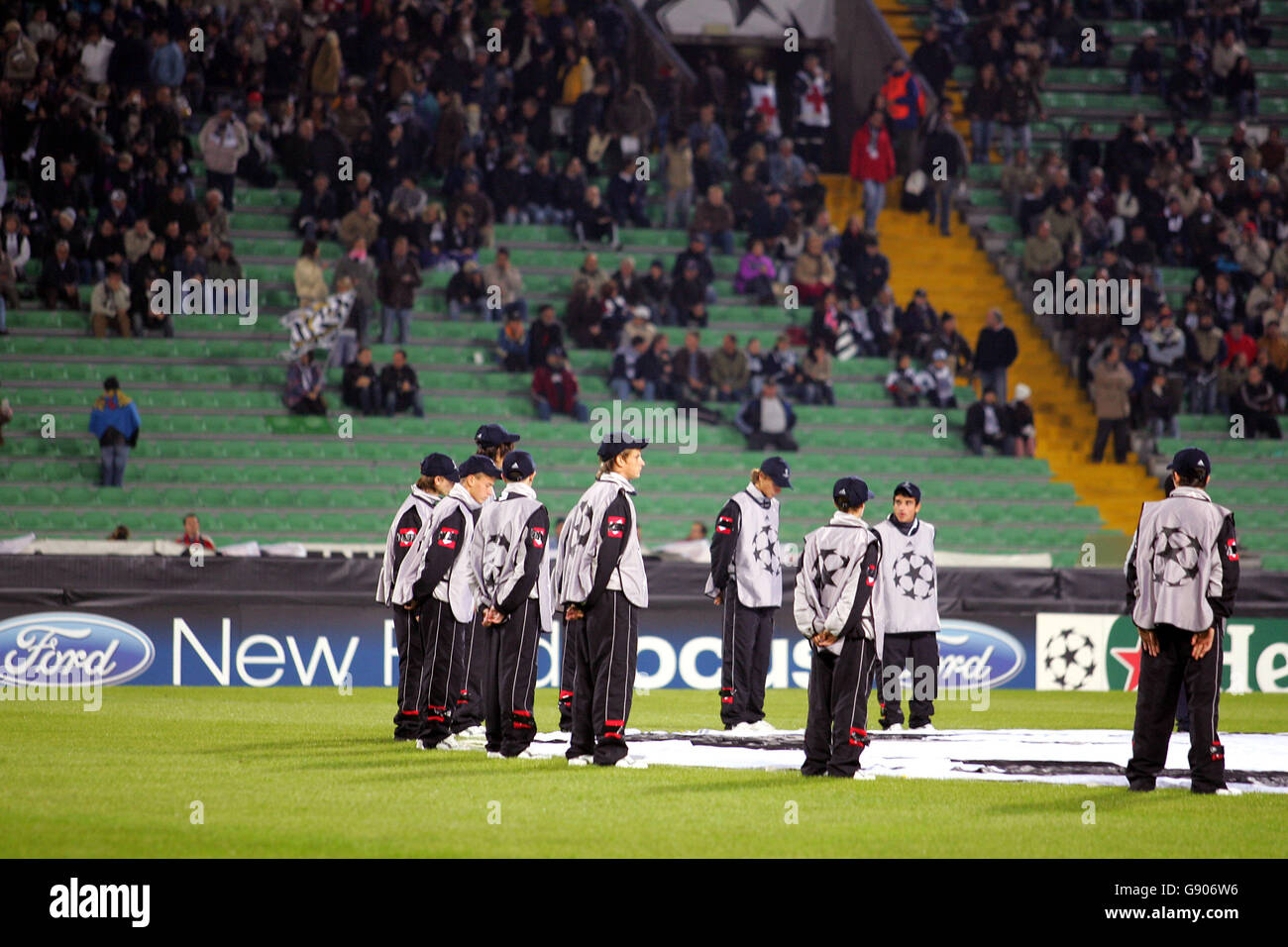 Fútbol - Liga de Campeones de la UEFA - Grupo C - Udinese v Werder Bremen - Stadio Friuli Foto de stock