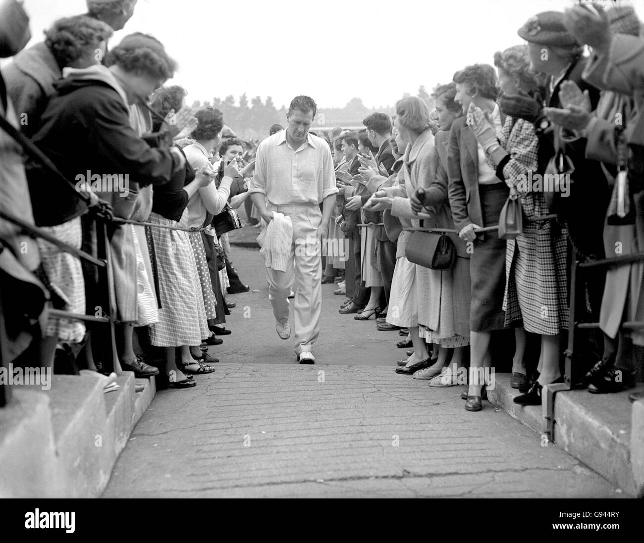 Cricket - Las Cenizas - Tercera prueba - Quinto Día - England v Australia - Headingley Foto de stock