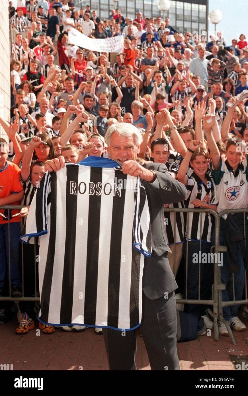 Fútbol - conferencia de prensa de Bobby Robson St. James' Park en Newcastle Foto de stock