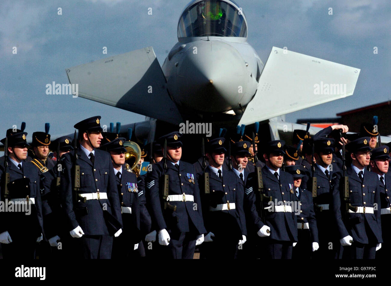 45 millones de aviones Typhoon Eurofighter se han puesto a tierra por un problema con su sistema de aire acondicionado. Ver la historia de PA DEFENSA Typhoon. ASOCIACIÓN DE PRENSA Foto. El crédito de la foto debe decir: Chris Radburn/PA Foto de stock