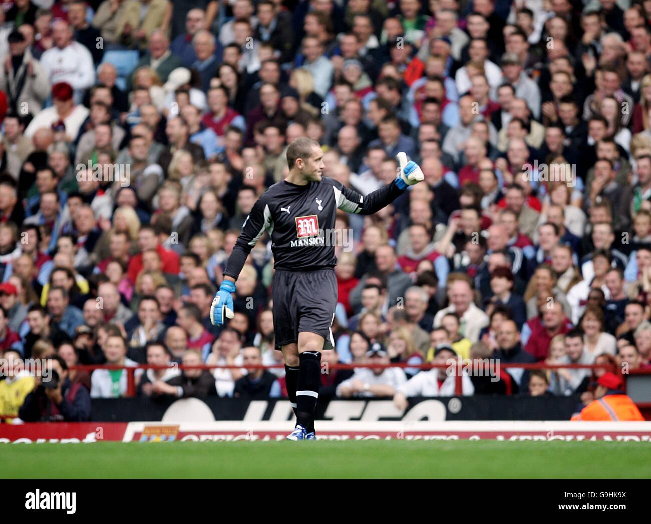 Fútbol - FA Barclays Premiership - Aston Villa v Tottenham Hotspur - Villa Park Foto de stock