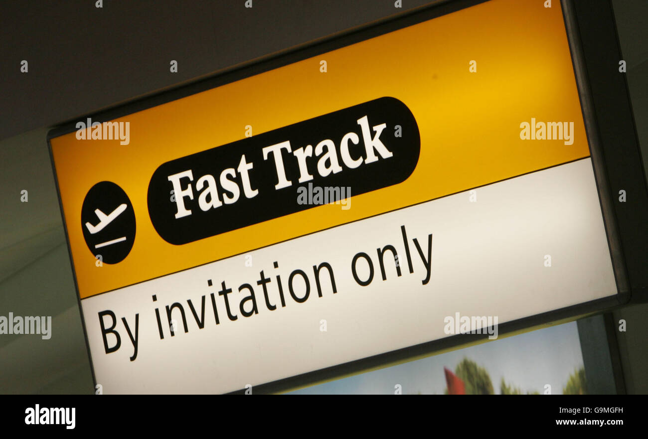 Fast track heathrow fotografías e imágenes de alta resolución Alamy