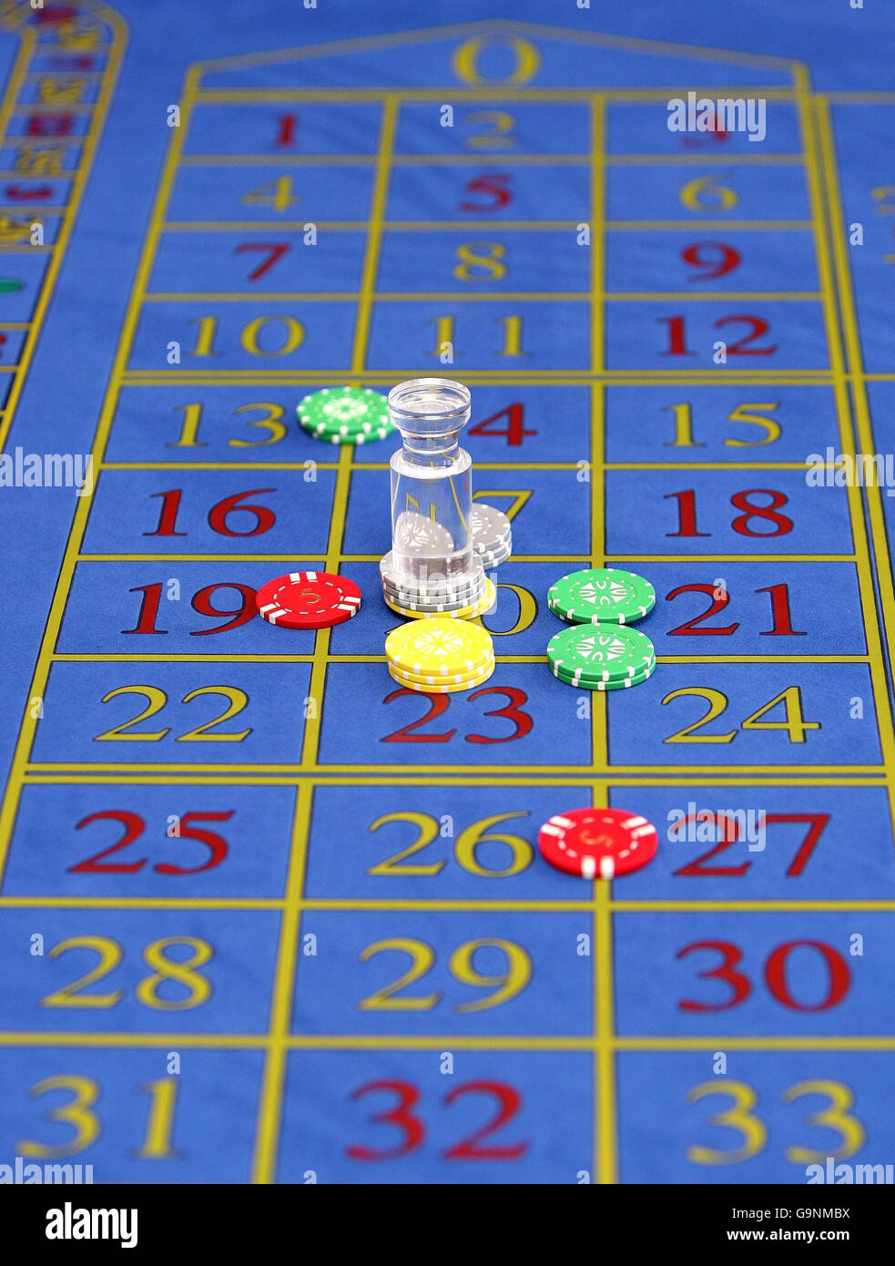 Una Mesa De Ruleta En La Academia Regional De Juegos En Blackpool Y Fylde College Con Sede En La Ciudad Costera De Blackpool Lancashire Uno De Los Frontreros Entre Las Siete