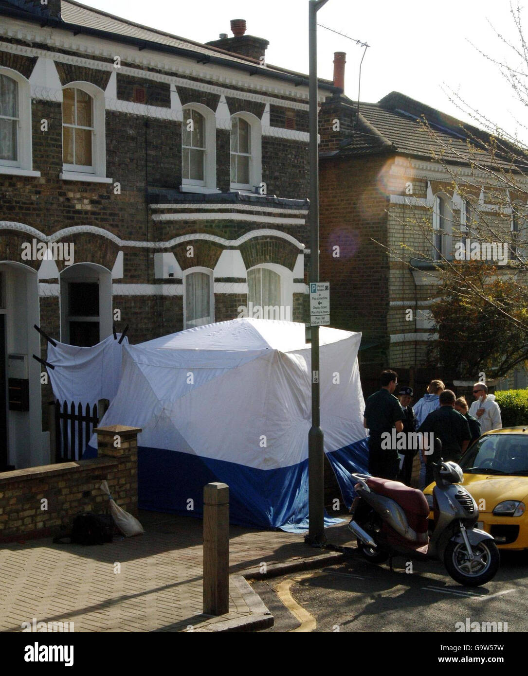 Mujer Muerta A Tiros En Battersea Fotografías E Imágenes De Alta 