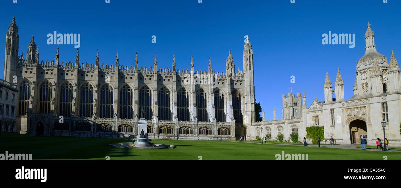 Capilla, el Gatehouse y corte delantero, King's College, Universidad de Cambridge, Cambridge, Inglaterra, Reino Unido, GB Europa Foto de stock