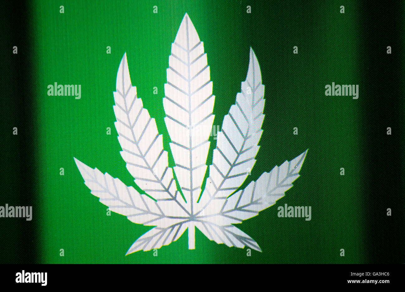 Logo das der Marke "cannabis", Swinemuende, Polen. Foto de stock