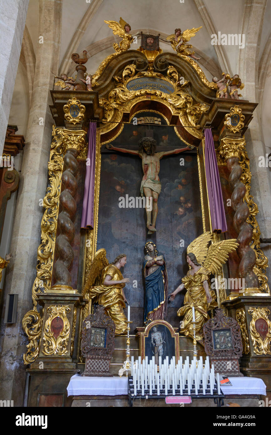 Santuario Schönbach : altar lateral , que tiene un impresionante crucifijo , Jesús figura con cabello real Niederösterreich Austria, L Foto de stock