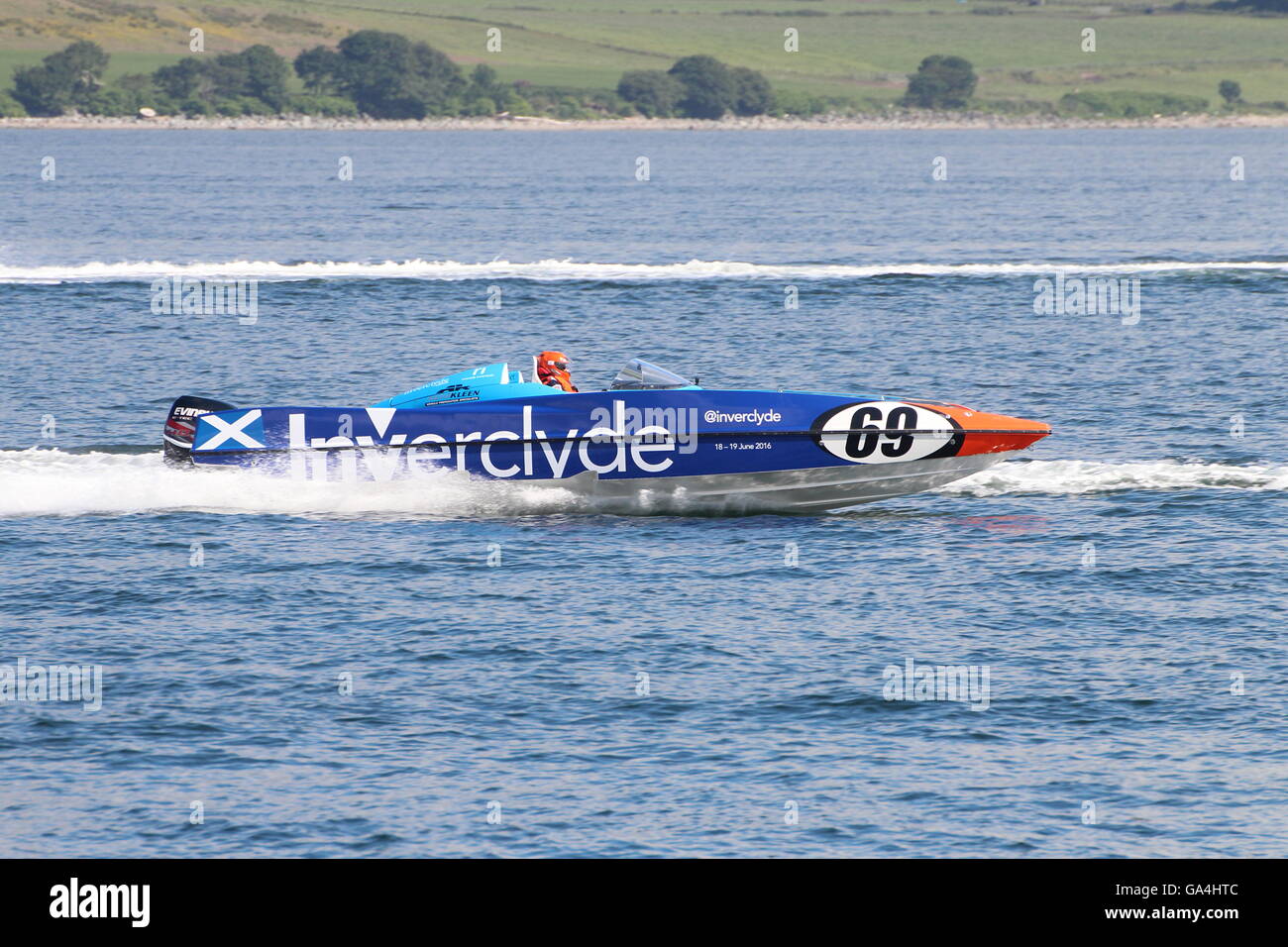 El espíritu de equipo de Inverclyde durante el Grand Prix escocés inaugural del Mar, celebrada en Greenock en el Firth of Clyde. Foto de stock