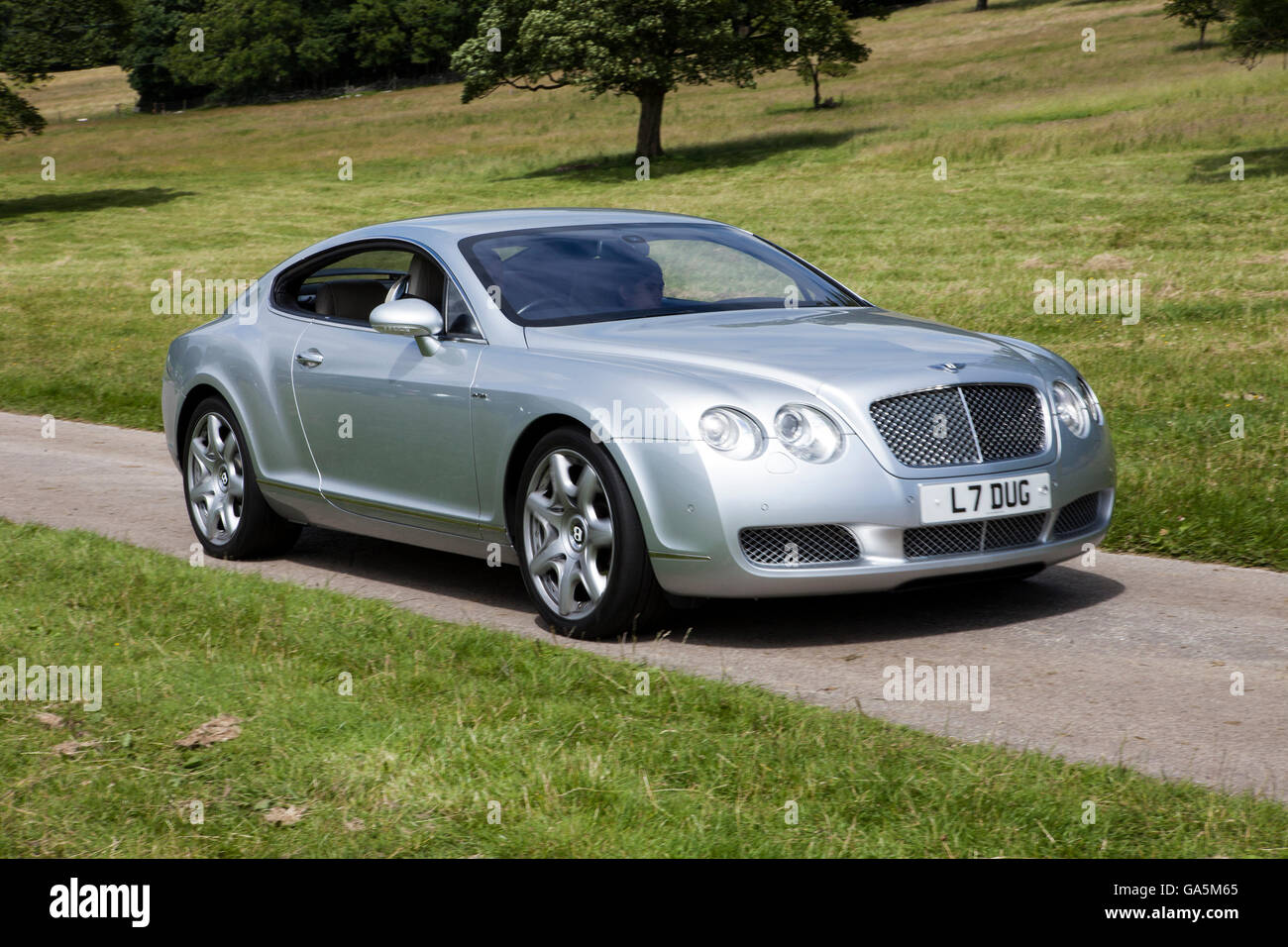 2005 Bentley Continental GT Auto en Leighton Hall Classic Rally, Carnforth,  Lancashire, Reino Unido. El 03 de julio, 2016. El coche de rally clásico  anual tiene lugar en el magnífico Leighton Hall