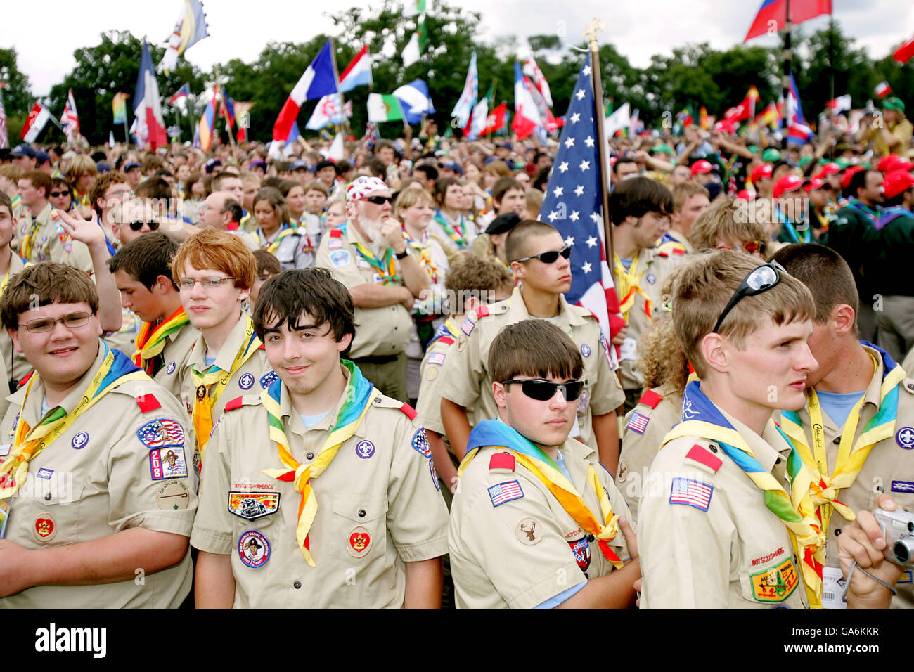 Los Scouts asisten a la ceremonia de apertura del 21 Jamboree Scout Mundial en Hylands Park, Chelmsford, Essex. Foto de stock