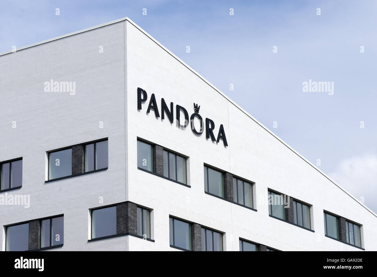 Pandora copenhague fotografías e imágenes de alta resolución - Alamy