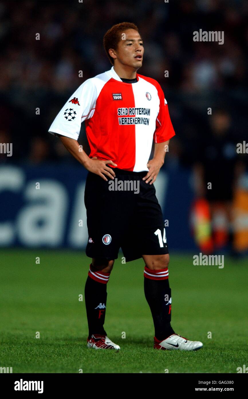 Centro comercial Abuelo Es decir Fútbol - Liga de Campeones de la UEFA - Grupo E - Feyenoord contra Juventus. Shinji Ono, Feyenoord Fotografía de stock - Alamy Centro comercial Abuelo Es decir Fútbol - Liga de Campeones de la UEFA - Grupo E - Feyenoord contra Juventus. Shinji Ono, Feyenoord Fotografía de stock - Alamy