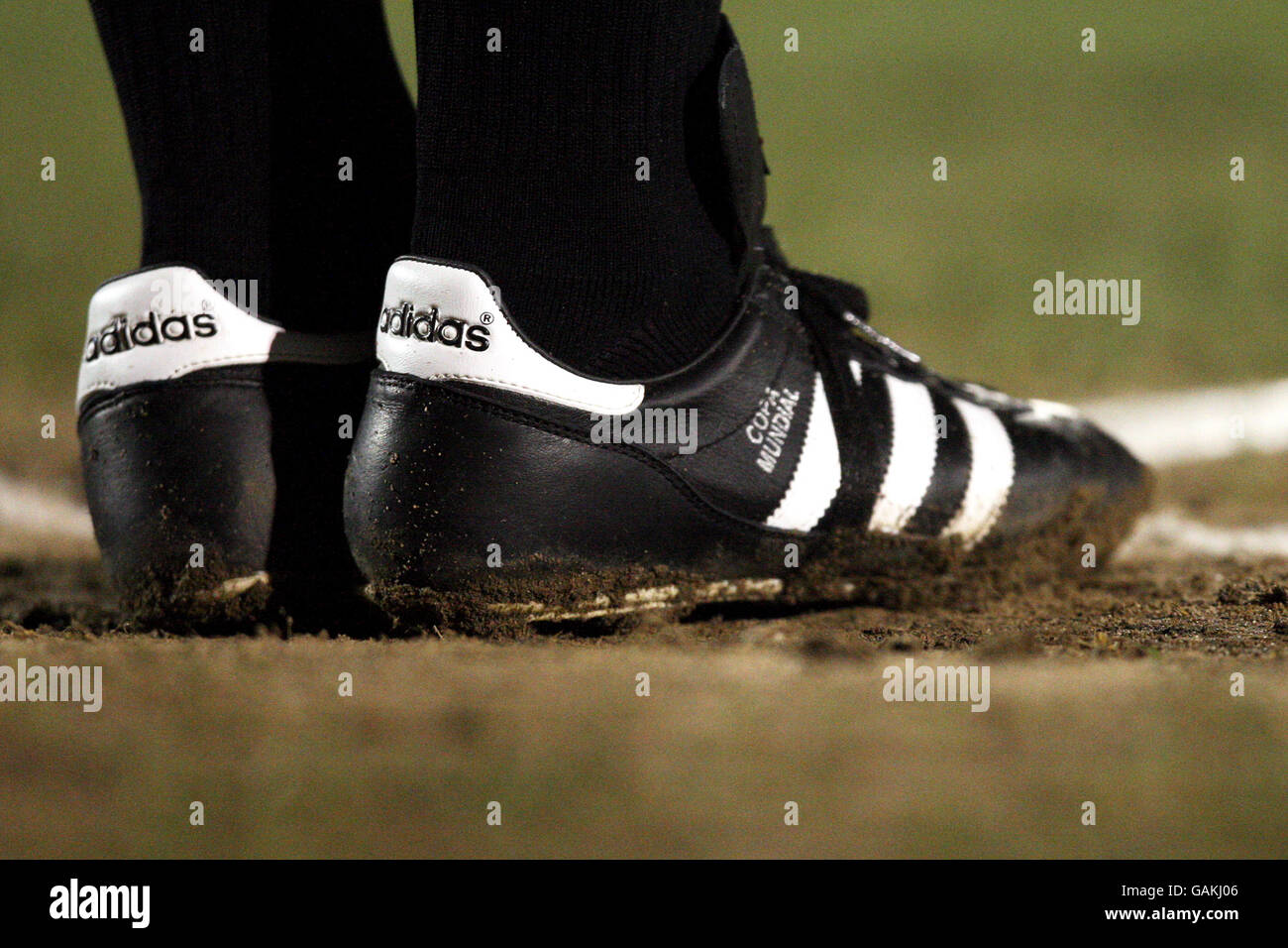 Adidas copa fotografías imágenes de alta resolución -