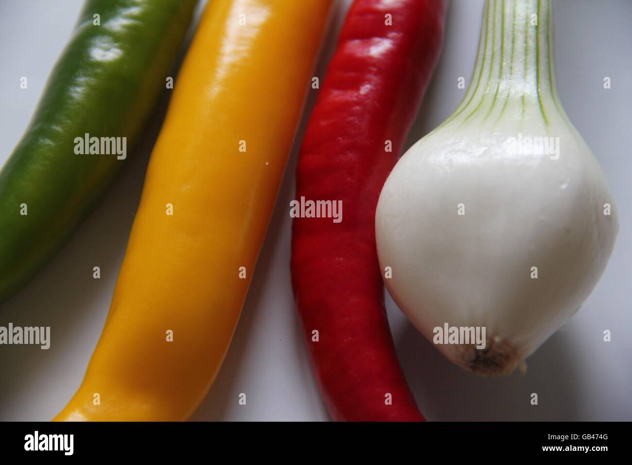 Colorido chiles! Foto de stock