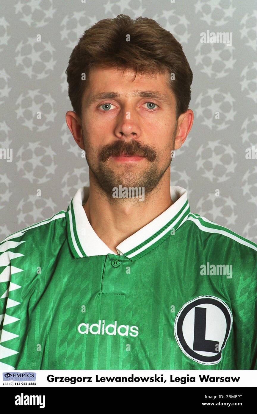 Liga de Campeones de la UEFA 1995/96. Liga de Campeones de la UEFA 1995