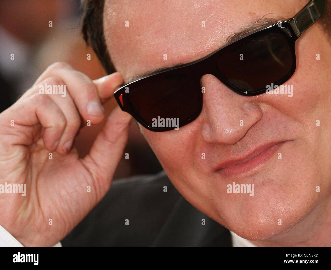 El director Quentin Tarantino llega al estreno de 'Vengeance' en el Palais des Festivals, en Cannes, Francia, parte del 62º Festival de Cine de Cannes. Foto de stock