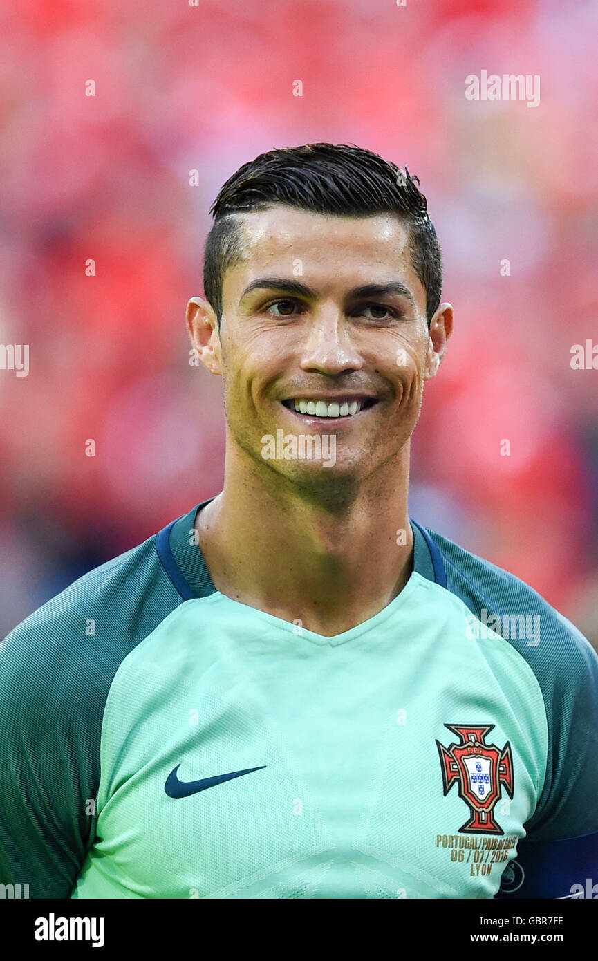 All about Cristiano Ronaldo dos Santos Aveiro — informadrid: Euro 2016: Cristiano  Ronaldo vs