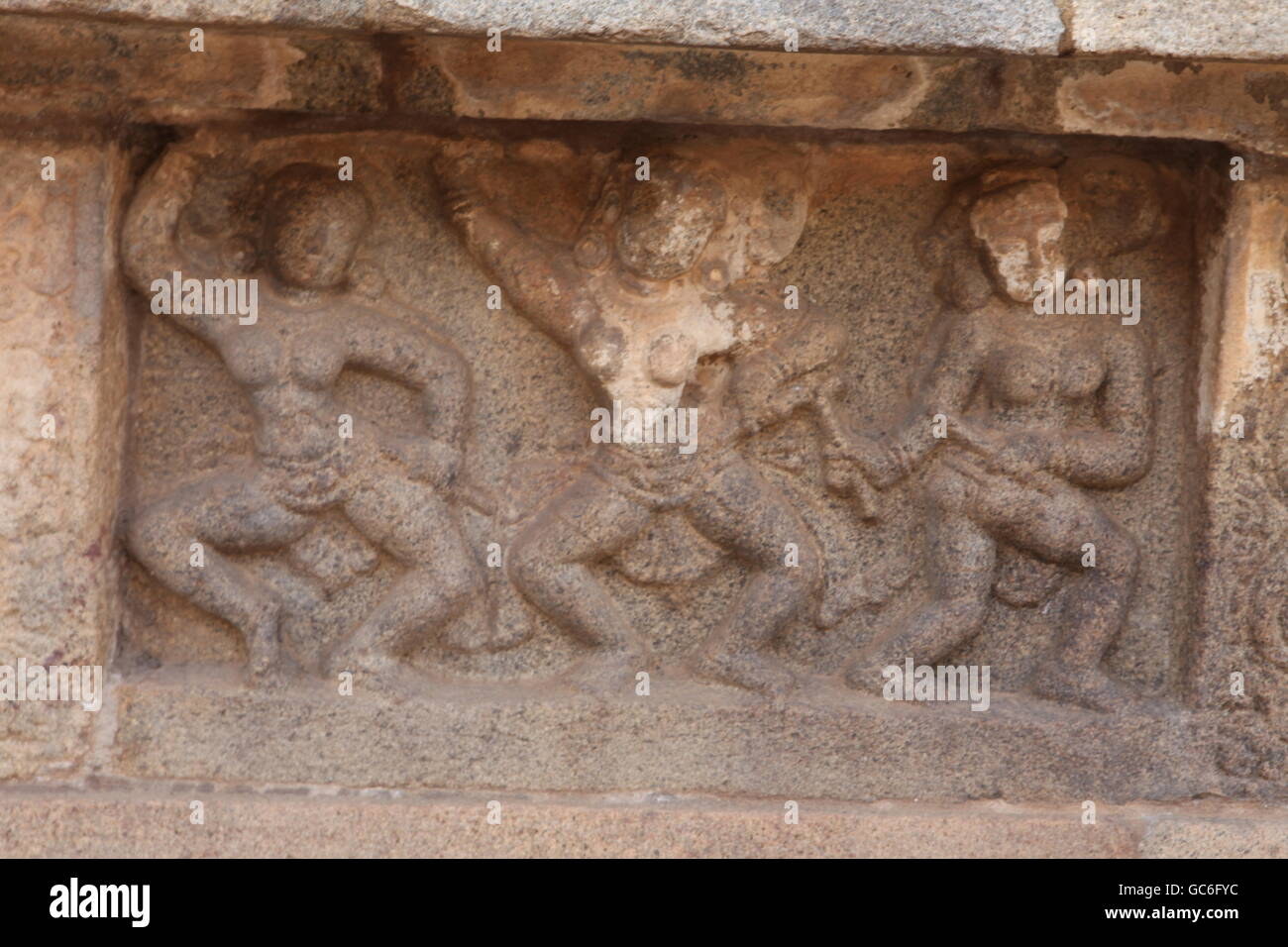 Esculturas de personajes de la mitología india,al templo airavateeswara,cerca de Kumbakonam en Tamilnadu Foto de stock