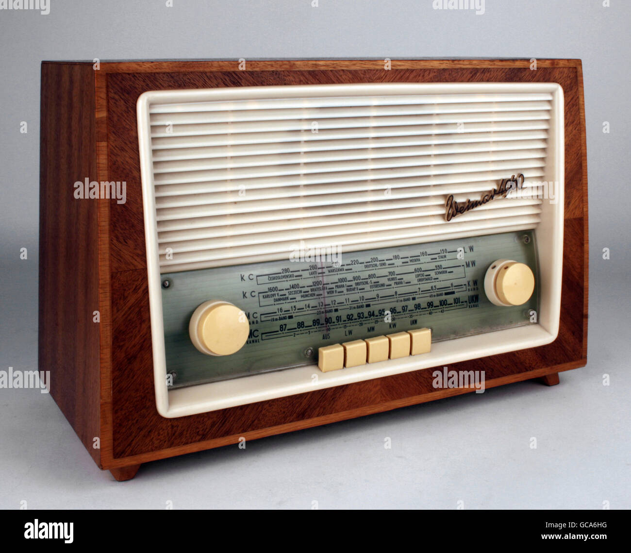Emisión, radio, radio, equipos de radio, Kleinsuper 'Weimar 4960',  realizado por VEB Stern-Radio Sonneberg, GDR, 1960, Derechos  adicionales-Clearences-no disponible Fotografía de stock - Alamy