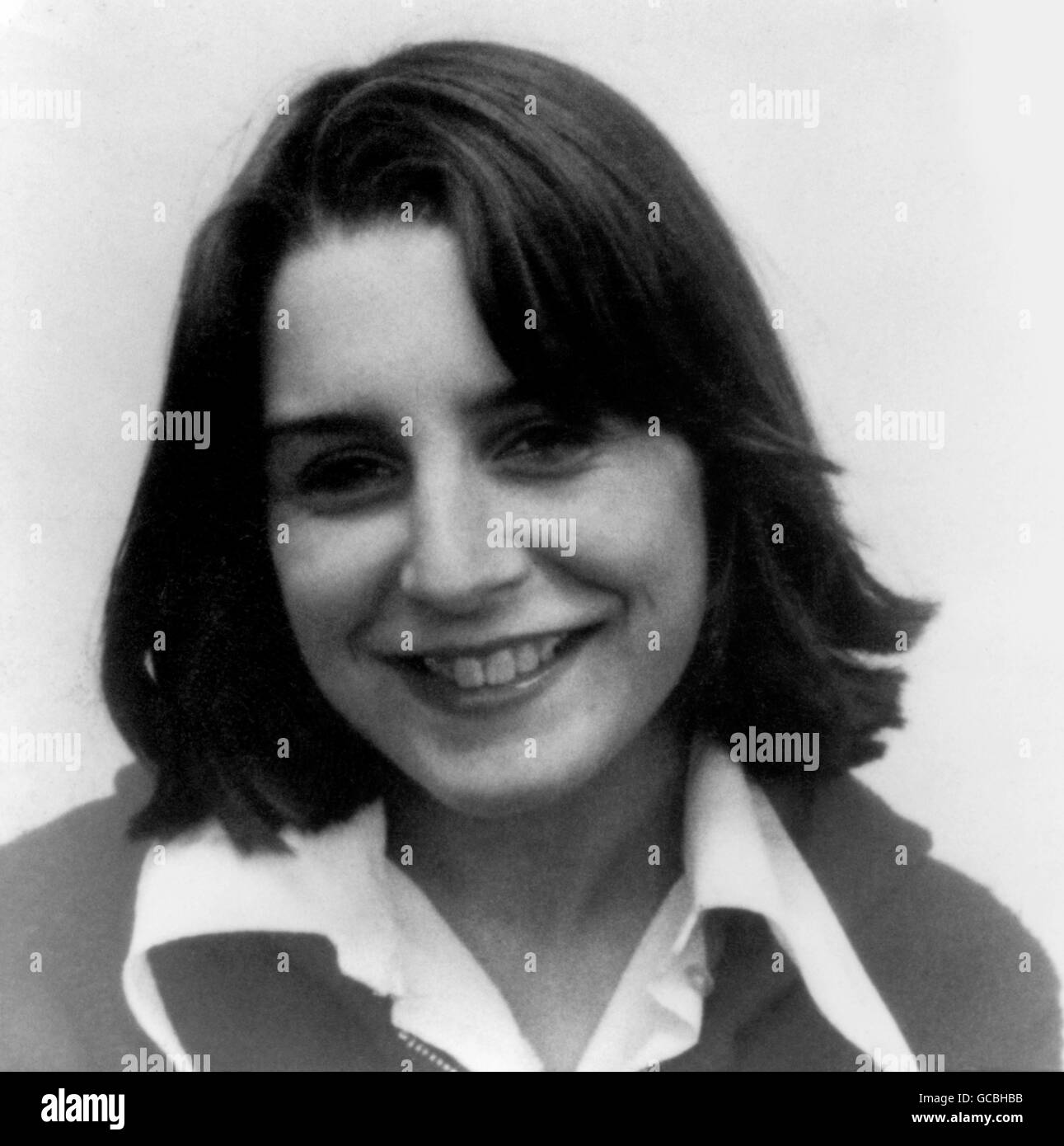 Anita Quayle, de 16 años, de Plymouth, Devon, quien fue encontrado muerto en una cama de salón del piso de su madre el 13 de junio de 1979. En el Tribunal de la Corona de Bristol, Ronald Sailes, de 44 años, se declaró no culpable de asesinato. Foto de stock