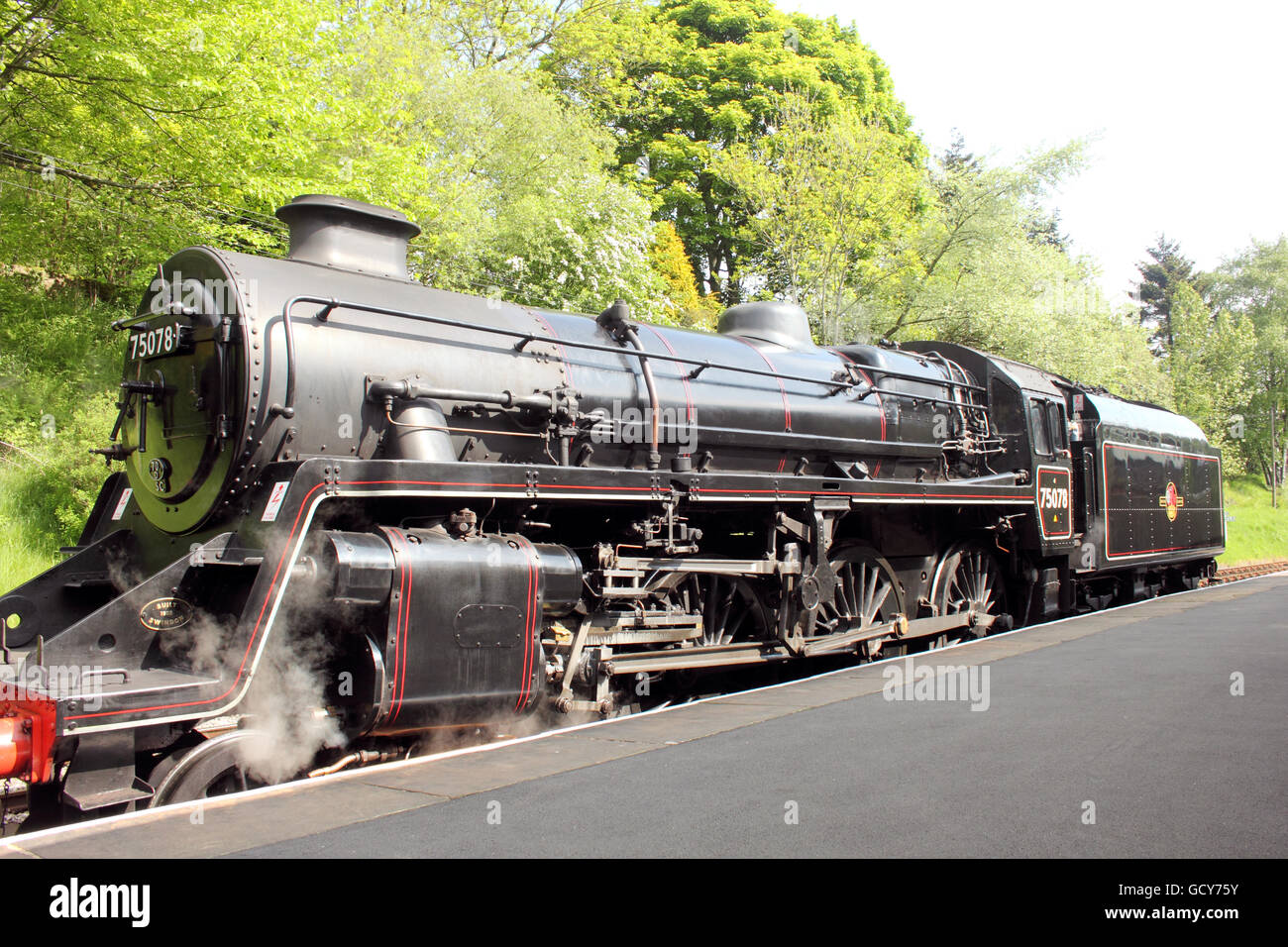 Los ferrocarriles británicos clase Standard 4Mt 4-6-0 Nº75078 Los Ferrocarriles Británicos, una locomotora de vapor clase estándar del motor ferroviarios Foto de stock