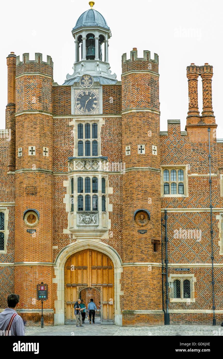 Corte de base en el palacio de Hampton Court, en Londres, Inglaterra. Foto de stock