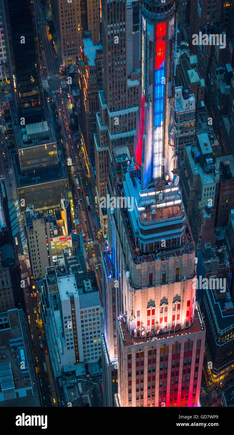 El Empire State Building está a 102 pisos Art Deco landmark rascacielos en la Ciudad de Nueva York, Estados Unidos Foto de stock