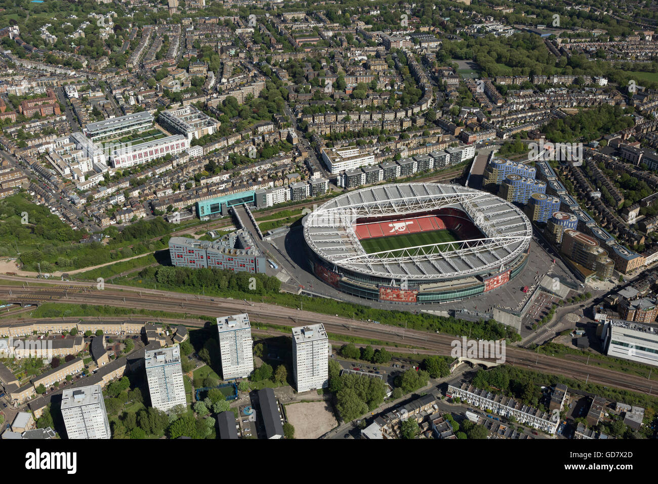 Vista aérea del Arsenal FC antigua tierra de Highbury y el nuevo estadio Emirates. Londres, Inglaterra. Foto de stock