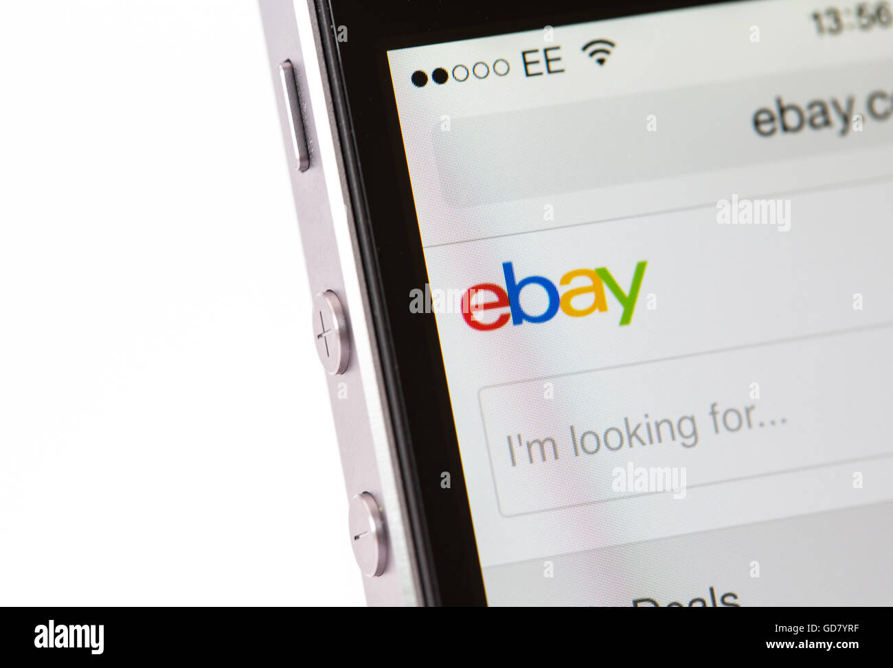 Busca en ebay en un iPhone teléfonos inteligentes. Foto de stock