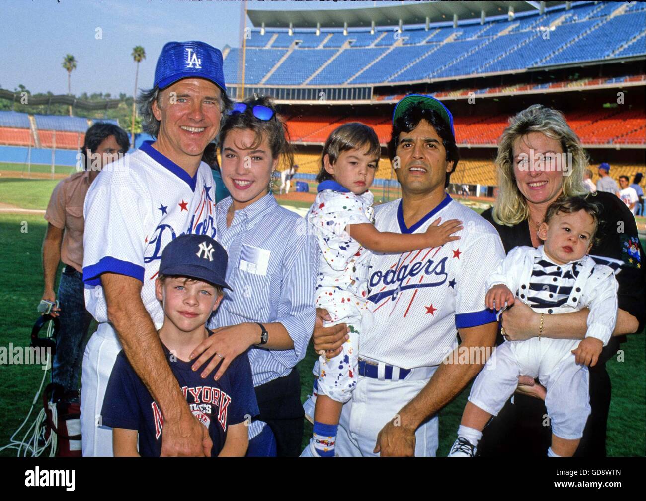 Robert Pine y familia, Erik Estrada y la familia. 14 Aug, 2008. ROGER