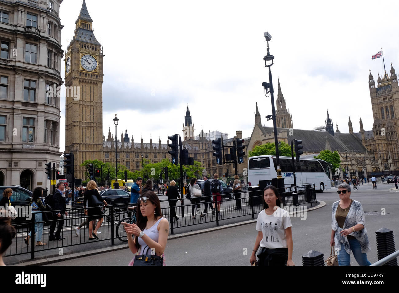 Abadía de Westminster y la Torre del Big Ben de Londres un hito Foto de stock