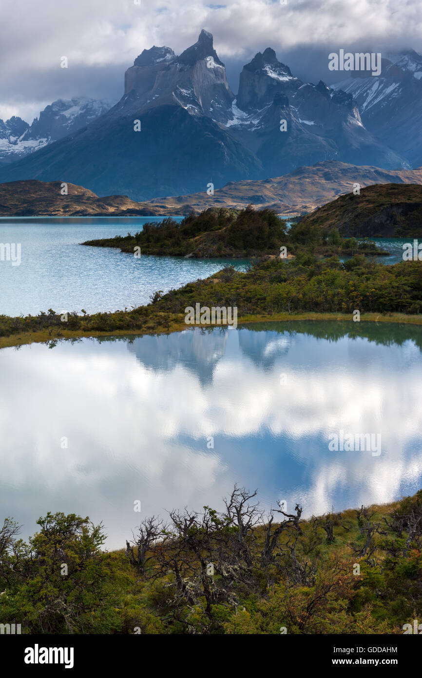 Lago Pehoé, Chile, Patagonia Foto de stock