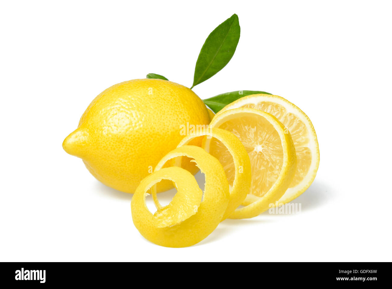Cascara de limon fotografías e imágenes de alta resolución - Alamy