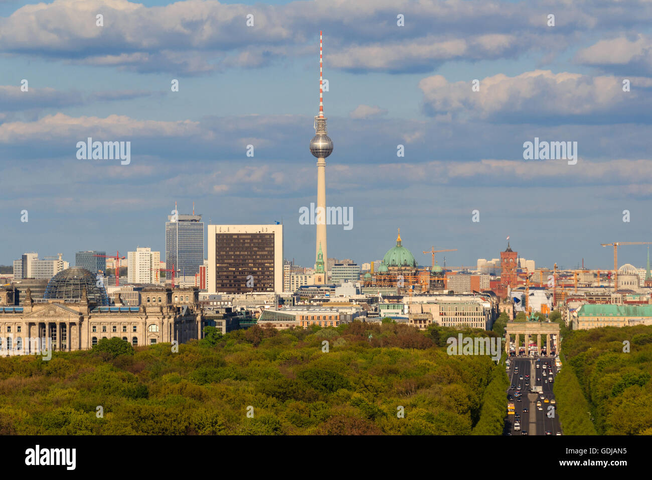 El horizonte de la ciudad de Berlín - Berlin skyline Foto de stock