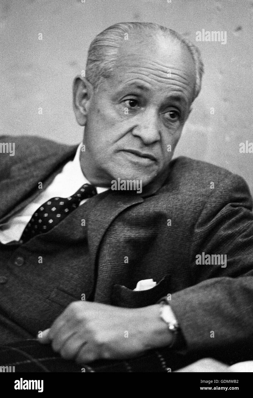 General gustavo rojas pinilla fotografías e imágenes de alta resolución Alamy